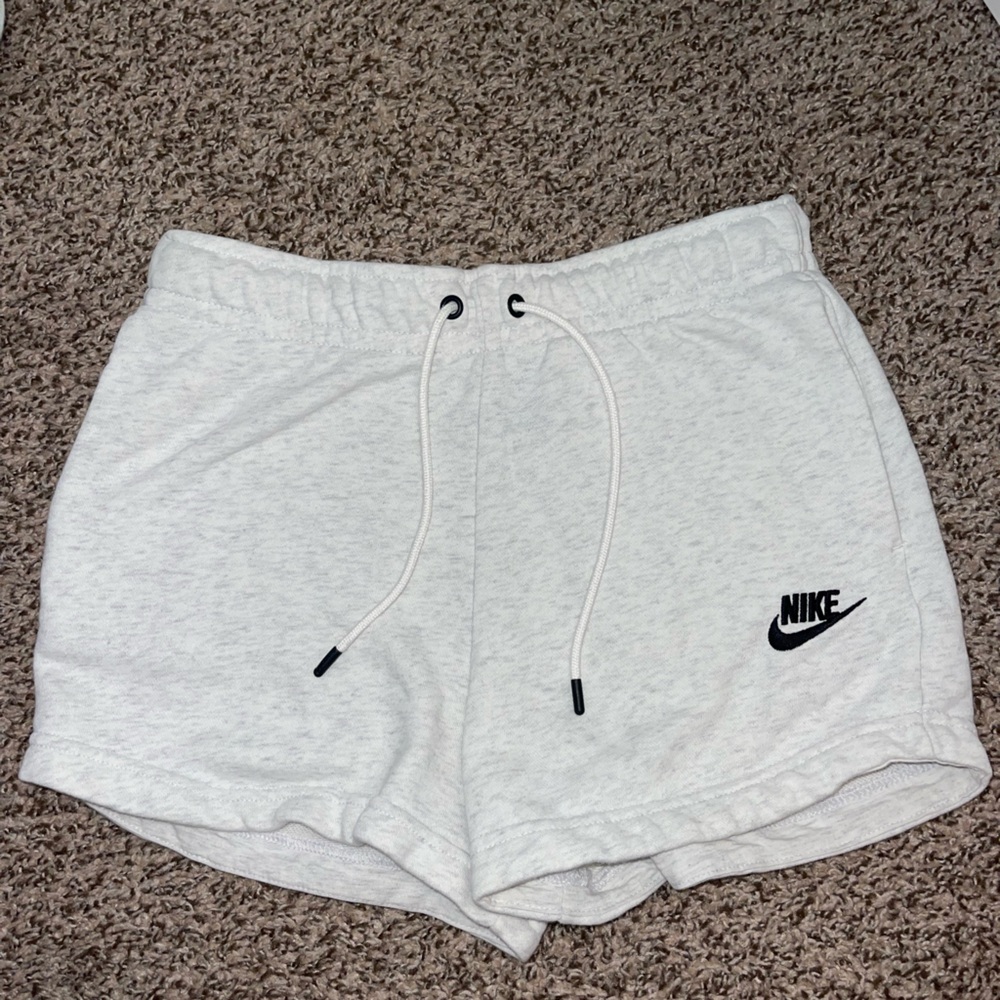 NIKE sweatshorts